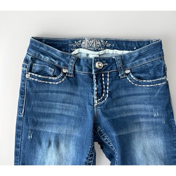 Maurices Embroidered Skinny Jeans Size 1/2 Stretch Low Rise - Picture 3 of 5